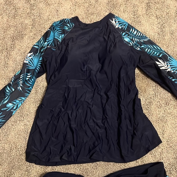 New ABALAGU swimsuit navy blue with built in Bralette. Boyfriend style bottoms - Picture 3 of 8